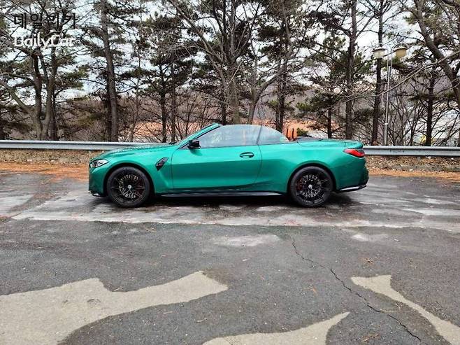 BMW M4 xDrive 컴페티션