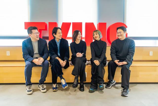 (왼쪽부터)기획 총괄 프로듀서 정형진, 책임 프로듀서 임홍재, 연출 김선형, 이예지, 스토리 총괄 프로듀서 차우진 / 사진=티빙 제공