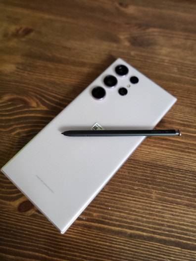 '갤럭시S23' 울트라 모델. 김나인 기자