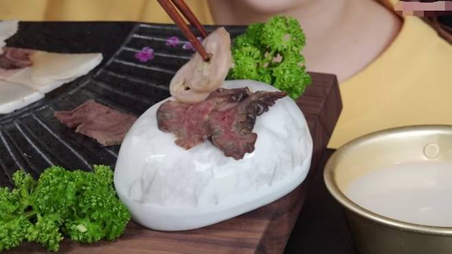 멸종위기종 밍크고래 먹고 