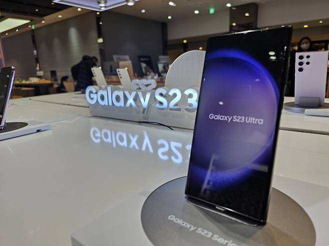 갤럭시 S23 시리즈 [촬영 오규진]