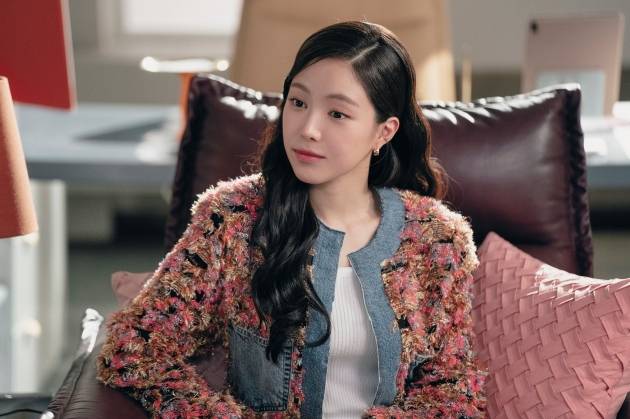 '대행사' 손나은