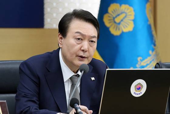 윤석열 대통령이 7일 오전 정부세종청사에서 열린 국무회의에서 발언하고 있다. 〈사진=대통령실통신사진기자단〉
