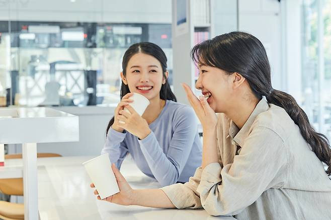 양질의 대화를 나누는 것이 우리의 삶을 풍요롭게 만든다는 연구 결과가 나왔다. [사진= 게티이미지뱅크]