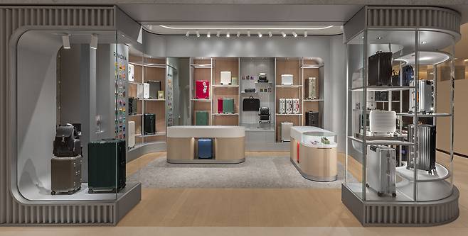 사진제공: 리모와(RIMOWA)