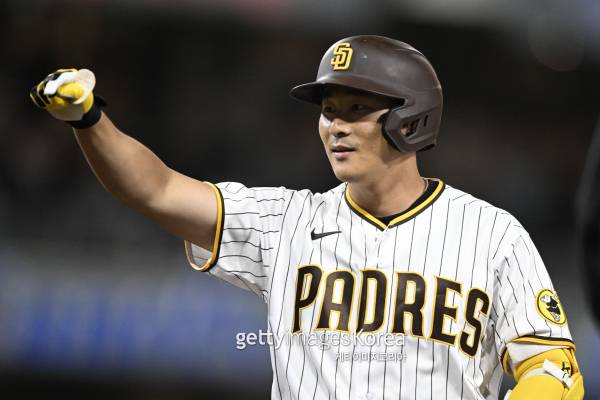 올 시즌에도 어김없이 포지션 경쟁에 들어가는 김하성. 그는 긍정적인 마인드로 이 '경쟁'을 즐긴다. 게티이미지