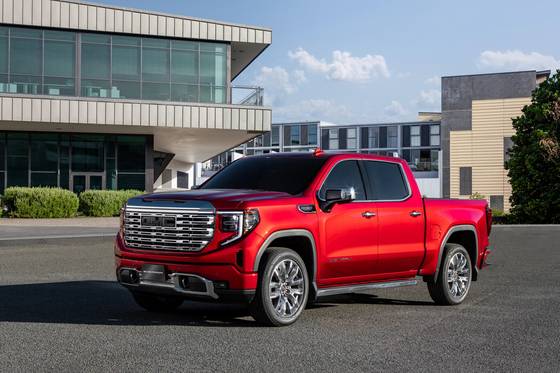 Sierra Denali pickup truck, the first model released in the Korean market under the premium GMC brand. [GM KOREA]