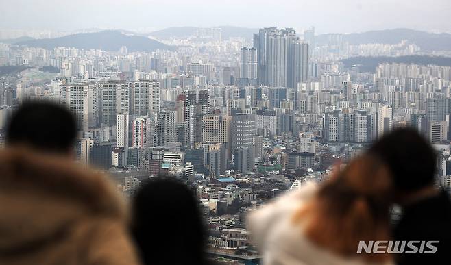 세입자가 없다…입주장 닥친 강남 전셋값 끝모를 추락