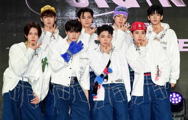 에잇턴./ 사진= 텐아시아 DB