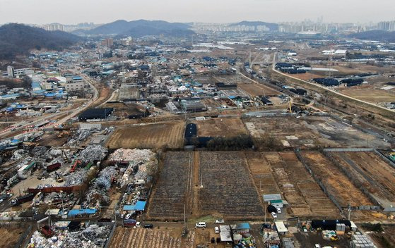 정부가 외국인 토지 거래를 조사한다. 사진은 경기도 일대 농지로 기사 내용과 관계없음. [뉴스1]