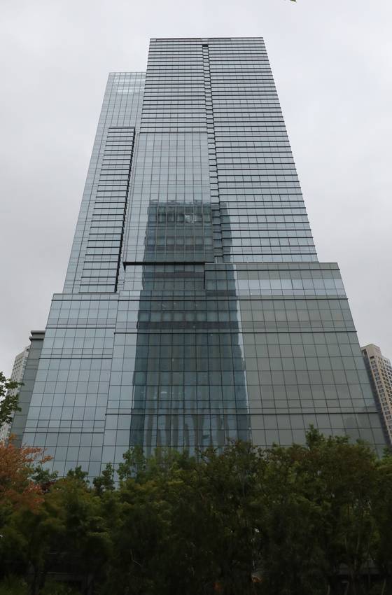 (서울=뉴스1) 송원영 기자 = 하이브 사옥. 2022.6.15/뉴스1