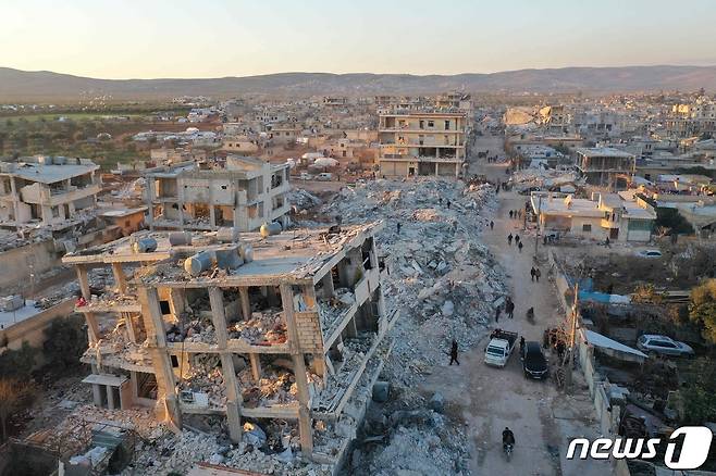 대지진으로 황폐화된 시리아 서북부 진데이리스(Jindayris)의 반군 주둔 마을 2023.2.9 ⓒ AFP=뉴스1 ⓒ News1 정윤미 기자