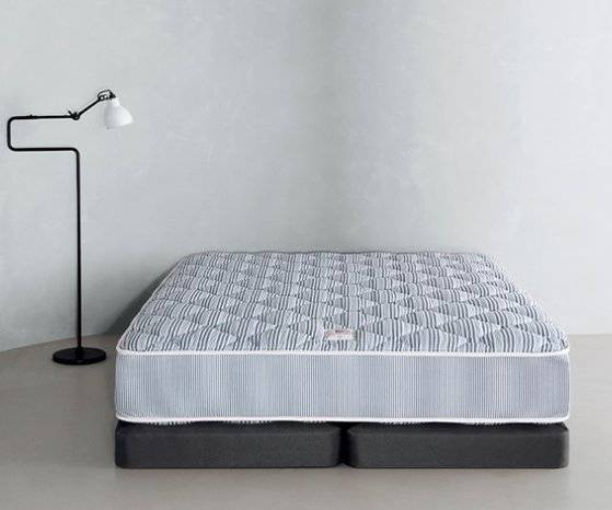 '뷰티레스트 1925'. 사진 시몬스.