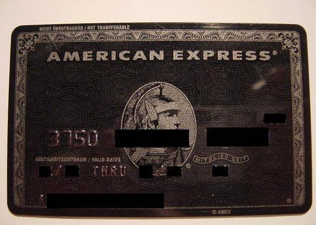 일명 ‘블랙 카드’로 불리는 아멕스 센츄리온/사진=flickr