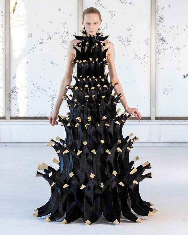 에어리어 2023 S/S 컬렉션