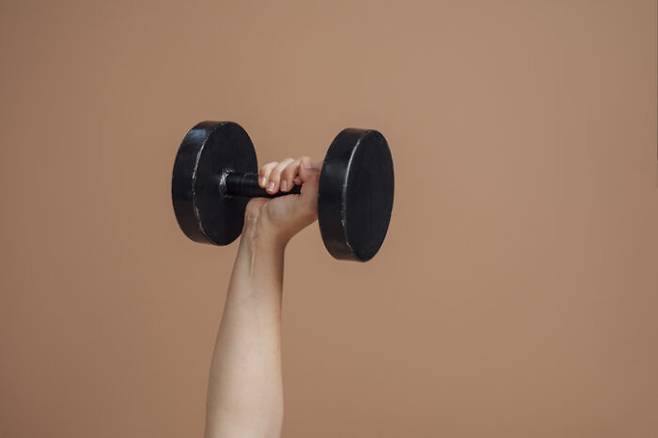 근육은 키우고 지방은 빼는 과정을 '신체 재구성'이라고 한다. [사진=FreshSplash/게티이미지뱅크]