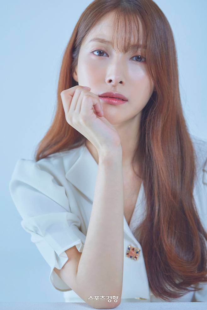 전 연인 A씨와의 인연으로 검찰 소환조사까지 받은 카라 멤버 박규리가 일본으로 출국해 가수 활동을 이어간다. 소속사 제공