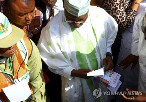 나이지리아 대선 제1야당 후보 아티쿠 아부바카르 [로이터 연합뉴스, 재판매 및 DB 금지]