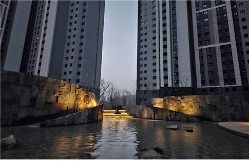 안산 푸르지오 브리파크 내 수변공원.



<사진=대우건설>