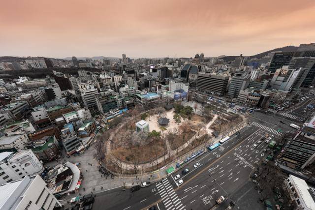 서울 종로구 탑골공원은 1919년 3월 1일 손병희 등 민족 대표 33인의 독립선언서 낭독이 있었던 '3·1운동 발상지'이다. 종로구 제공