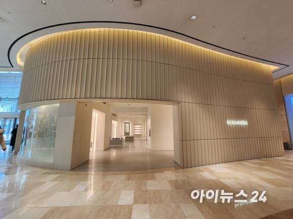 서울 잠실 롯데월드몰에 위치한 할란앤홀든 매장 전경. [사진=구서윤 기자]