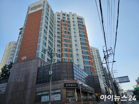 서울 동작구 일원 보라매e편한세상 단지 전경. [사진=김서온 기자]