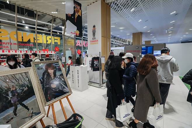 더현대 서울에 문을 연 다나카 팝업스토어. [현대백화점 제공]