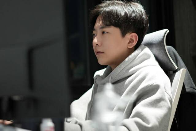 유호빈 더그림엔터테인먼트 지식재산권(IP) 총괄이사. '싸움독학' 주인공 유호빈은 유 이사 이름에서 따왔다. '외모지상주의' 등 박태준 작가 웹툰 스토리 작가로 참여하고 있다. (사진=더그림엔터테인먼트)