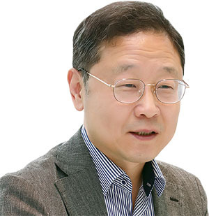 신수정 KT 부사장 겸 엔터프라이즈 부문장 서울대 공학박사, 현 한국메타버스산업협회장, 전 SK인포섹 대표이사