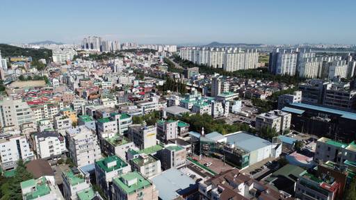 김포도시관리공사가 민간공동 추진하던 사우북변지구 도시개발사업을 사업성 악화로 4년여만에 중단을 결정해 난항이 예고된다. 사진은 사우북변지구 전경. 김포시 제공