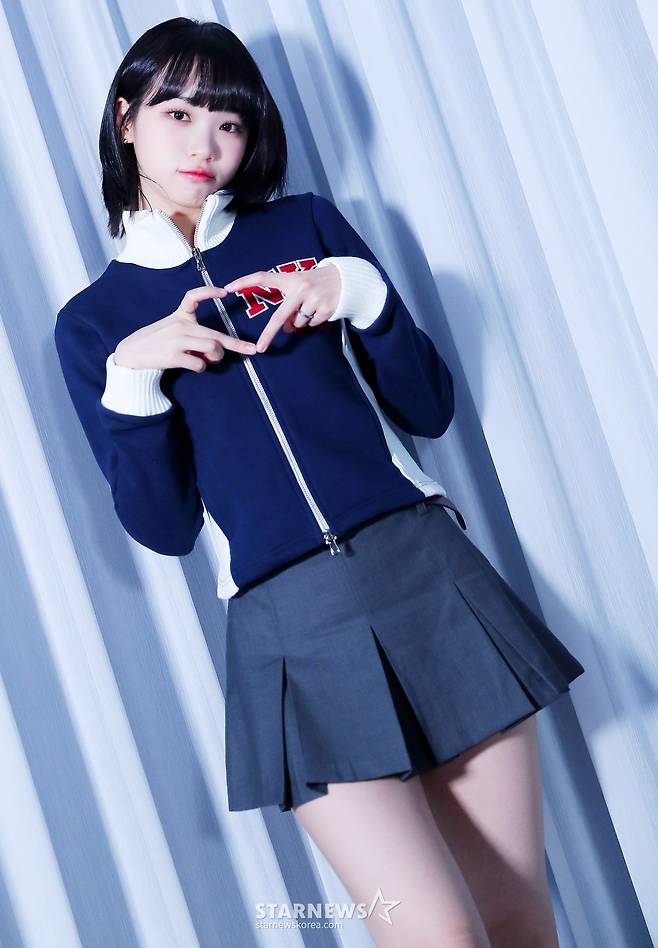 "애교 리더" 르세라핌 김채원, 예쁨 주의[★화보]