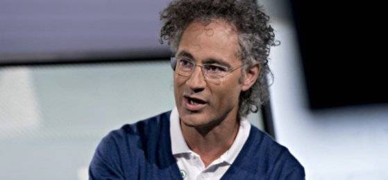 알렉스 카프 팔란티어 최고경영자(CEO)는 파이낸셜타임스(FT)와 인터뷰에서 "미래는 인공지능(AI) 전쟁에서 승리하는 국가가 국제질서를 세울 것"이라고 말했다. 트위터 캡처