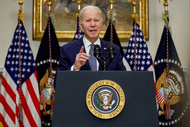 조 바이든 미국 대통령이 13일(현지시간) 백악관에서 실리콘밸리은행 파산과 관련한 대국민 연설을 하고 있다. 로이터연합뉴스