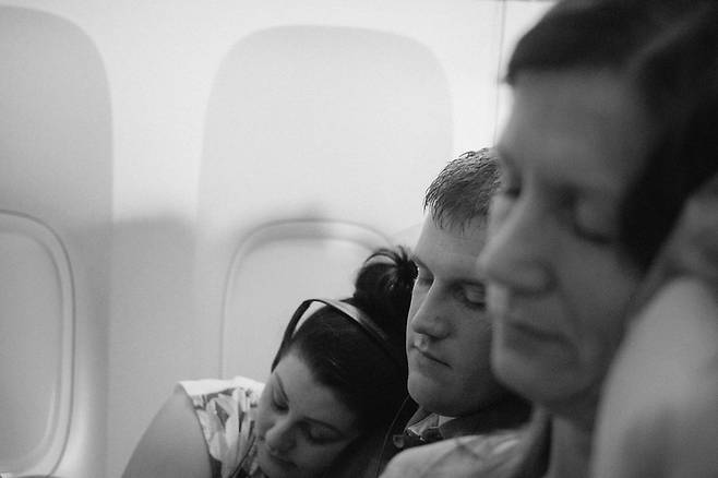 자고 있는 승객의 모습 / 사진=flickr
