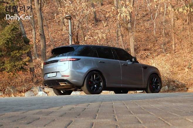 랜드로버, 레인지로버 스포츠