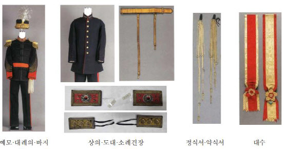 민영환 서구식 군복(사진=문화재청).