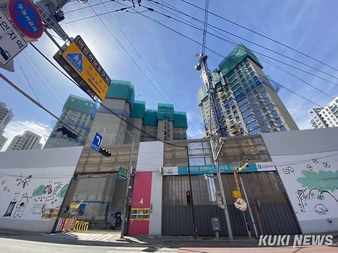 삼성물산 래미안원펜타스 건설현장.&nbsp; 사진=송금종 기자&nbsp;