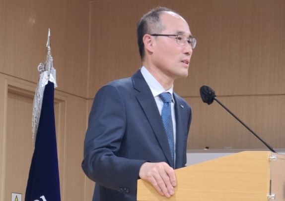 이순호 한국예탁결제원 신임 사장이 15일 열린 직원 청문회에서 말하고 있다. /사진제공=예탁원 노조.