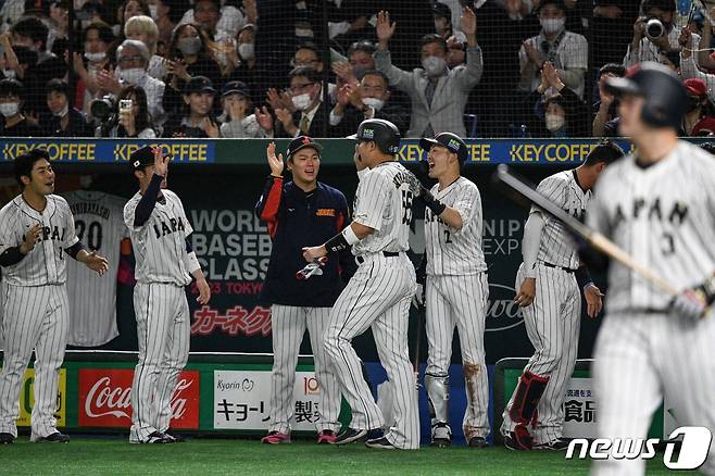 일본 야구대표팀이 16일 열린 2023 WBC 8강전에서 이탈리아를 꺾고 4강에 진출했다.  ⓒ AFP=뉴스1