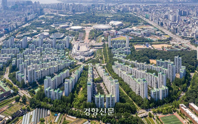 서울 송파구 방이동 올림픽선수·기자촌아파트 전경. 서울연구원 제공