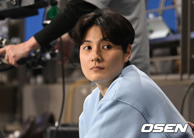 [OSEN=화성, 김성락 기자] IBK 김희진이 경기장을 나서고 있다. 2023.03.15 /ksl0919@osen.co.kr