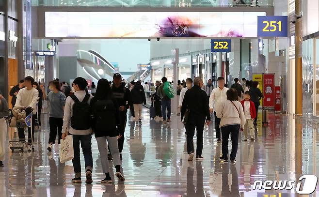 인천국제공항 2터미널 면세점. 2023.3.12/뉴스1 ⓒ News1 박세연 기자