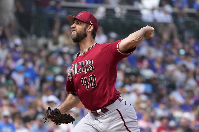 ▲ 피치콤과 피치클락에 만족감을 드러낸 매디슨 범가너 ⓒ연합뉴스/AP통신