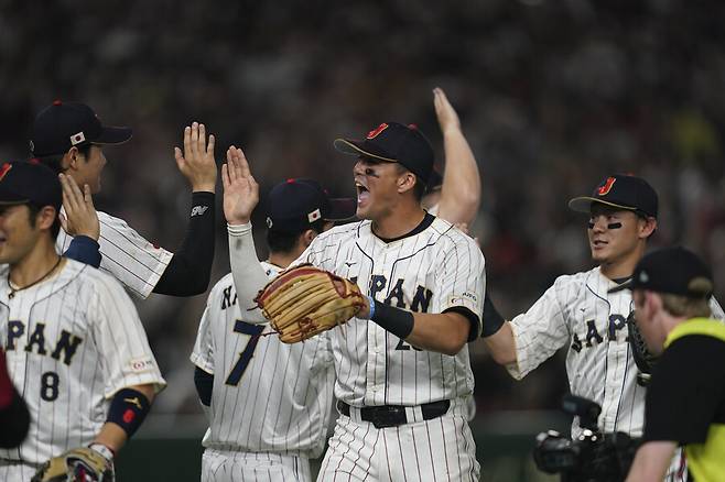 ▲ 일본은 이탈리아를 꺾고 WBC 4강에 진출했다. 전세기로 마이애미에 도착해 20일 4강전을 준비하고 있다. ⓒ 연합뉴스/AP
