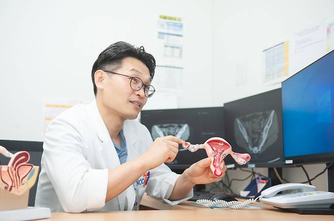 국립암센터 임명철 교수가 조선비즈와 인터뷰하고 있다./국립암센터 제공