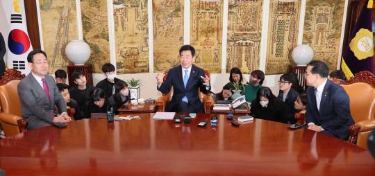 김진표 국회의장과 여야 원내대표 회동. 사진=연합뉴스