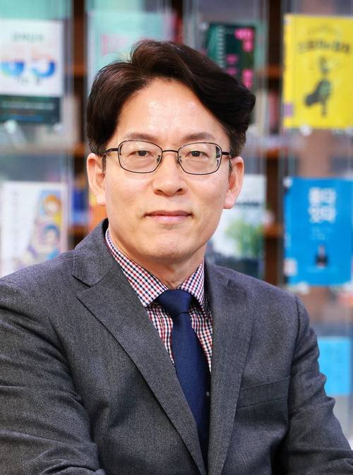 정환철
국회사무처 공보기획관