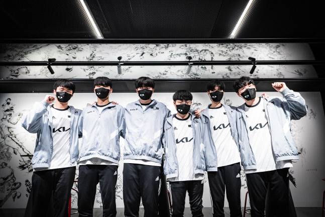 디플러스 기아 단체. &nbsp;제공 | LCK