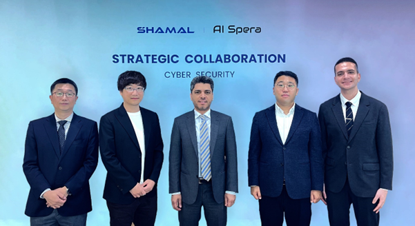 (왼쪽부터) AI Spera Co-Founder 김휘강, CEO 강병탁, SHAMAL CEO Mr. Fawaz, AI Spera CFO 강홍석, BM Mr. Ahmed.
