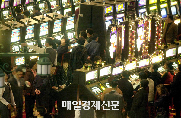 Kangwon Land casino [Photo by Kim Jae-hoon]
